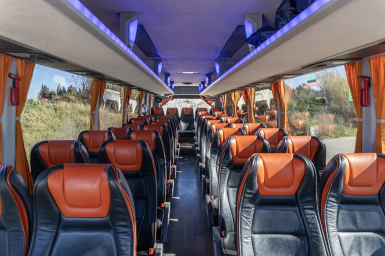 iglesias bus vehiculos MD9 39 plazas 018 scaled
