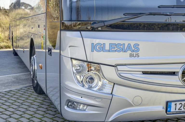 iglesias bus vehiculos Tourismo 55 plazas 019 scaled